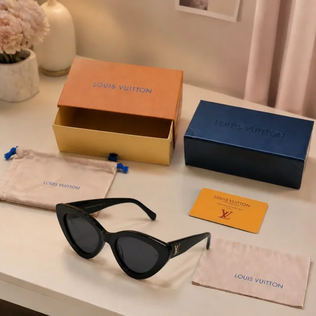 عینک آفتابی زنانه فرم گربه‌ای با عدسی ضدخش UV 400 مدل CATWALK 102984699